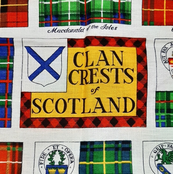 Vintage Lamont Pure Irish Linen & Cotton Tea Towel Clan Crests of Scotland - Picture 3 of 5